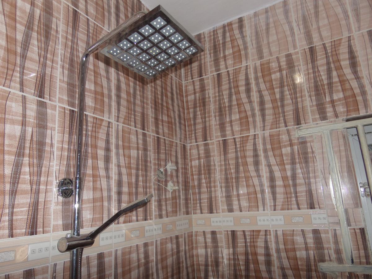 De-Zone Hotel Ikotun Екстериор снимка